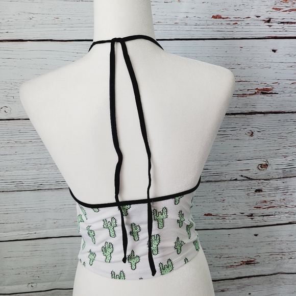 Forever21 Cactus Halter Crop Top - Picture 7 of 8